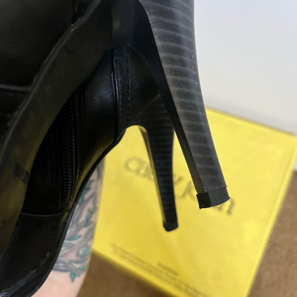 Cathy Jean Boots - Picture 3 of 4